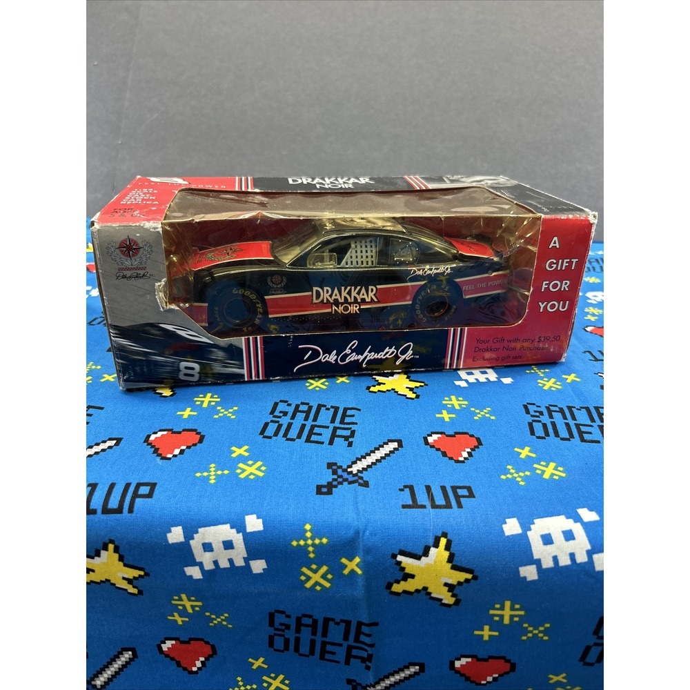 Dale Earnhardt Jr 1:24 Scale Die Cast Car Drakkar Noir Nascar Promotion-New Cool
